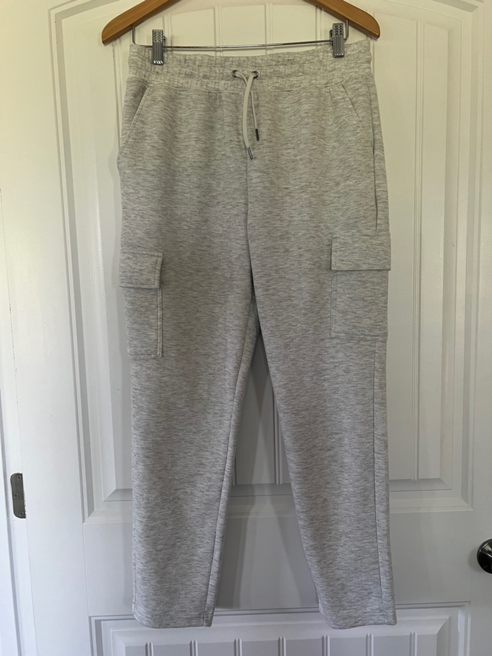 Yogalicious Cargo Sweat Pants Medium